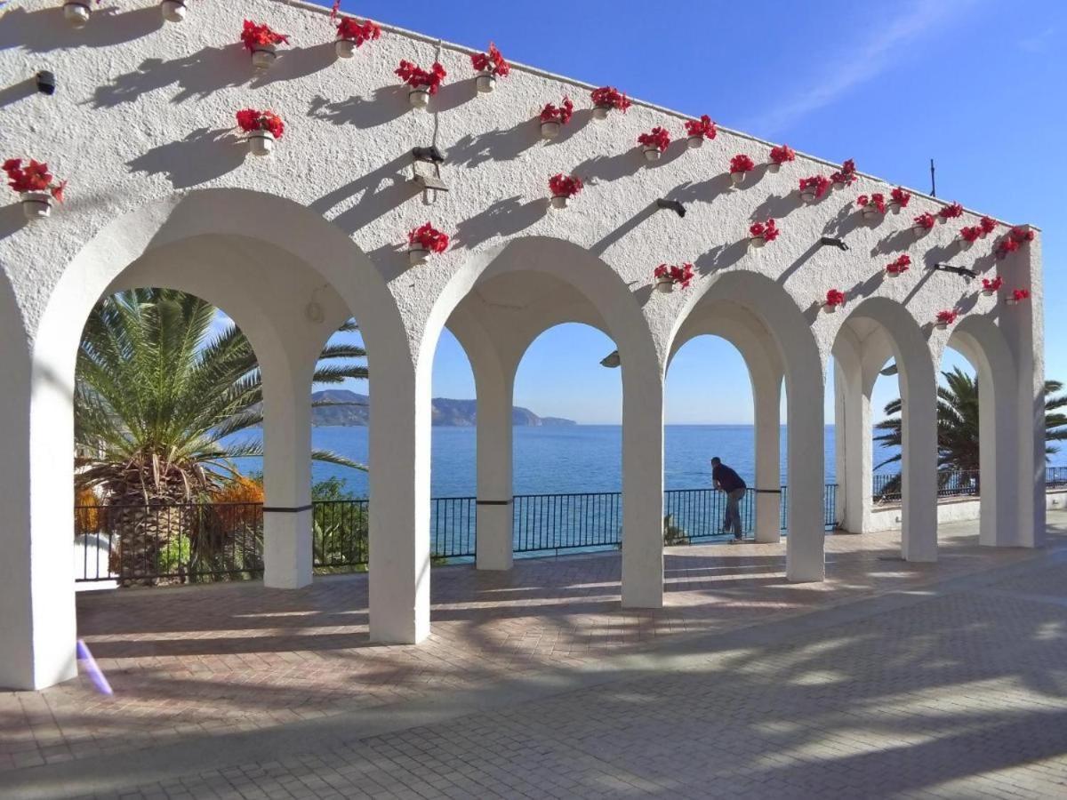 Acapulco Playa 404 Nerja Apartment Luaran gambar